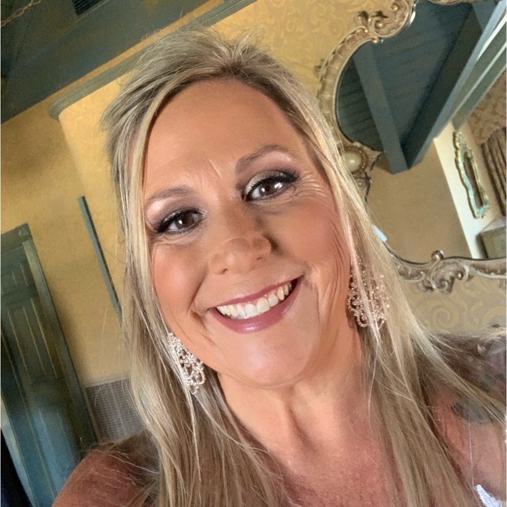 Meet your Posher, Colleen